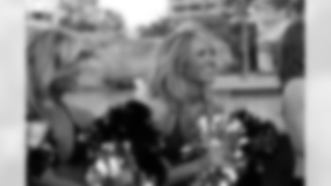 Behind the scenes photos from Day 5 of the 2010 Spring Fling and the Ravens Cheerleader Swimsuit Calendar Shoot. (Photo by Jill Fannon)