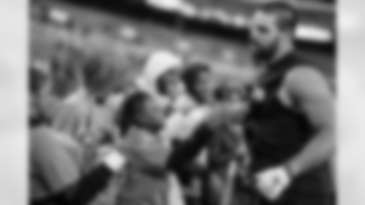 The Baltimore Ravens defeated the Cincinnati Bengals 17-19 at M&T Bank Stadium in Baltimore, Maryland on October 9, 2022.