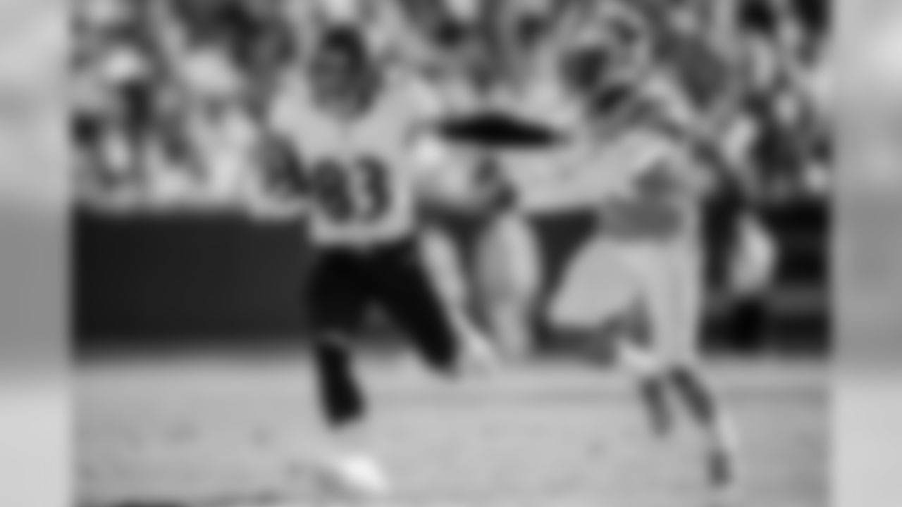 WR Willie Snead IV
The Ravens need to find an answer for when teams double-team Brown to take away Baltimore's big-play passing threat. Baltimore must expose the middle and intermediate parts of the field. Part of that will go on the tight ends' shoulders, but Snead is also quite capable of making teams pay. He posted 12 catches for 112 yards over the past two games.