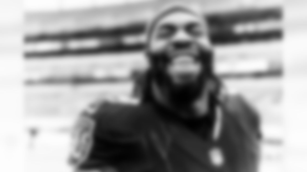 OLB Matthew Judon