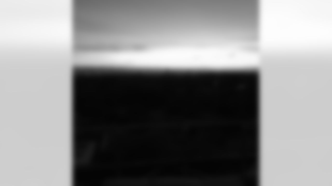 untouchablejay55 [Terrell Suggs]: My View right Now.... #aintworriedboutnuthin