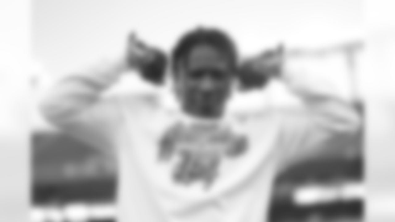 WR Marquise Brown