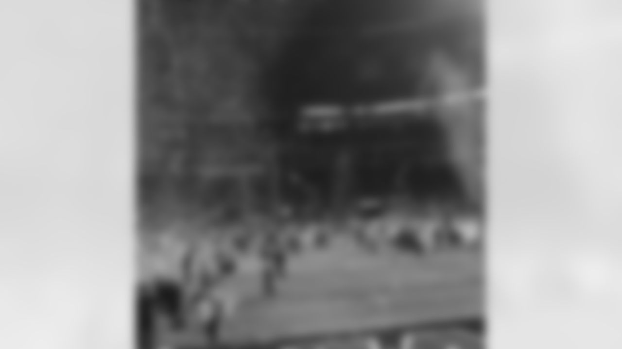 mosley32rtr [C.J. Mosley] Beautiful #17