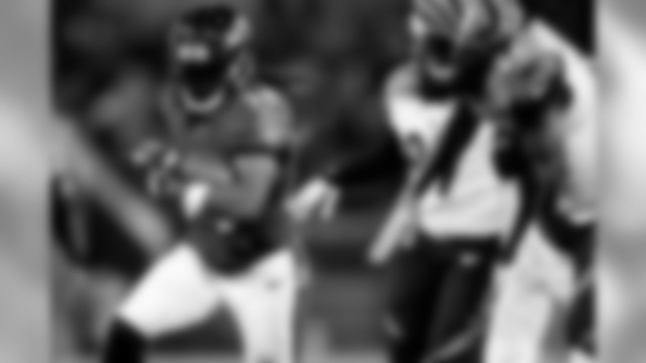 RB Alex Collins
