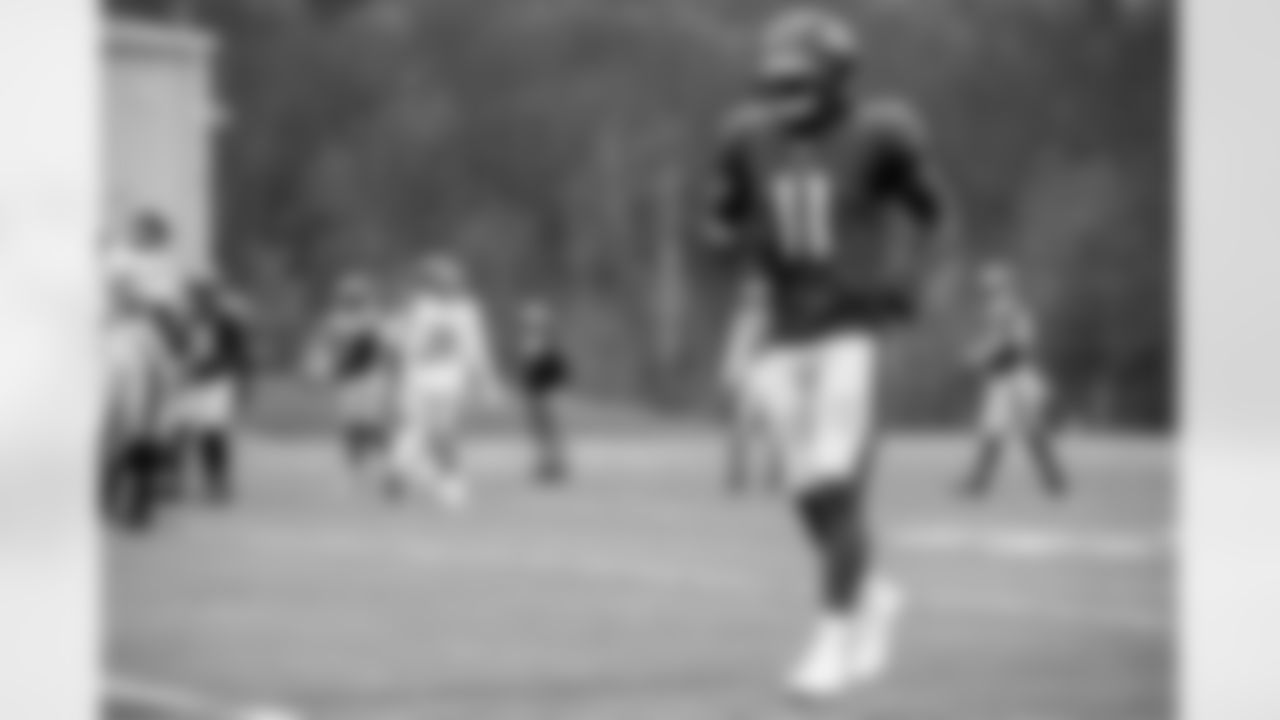 WR Dez Bryant