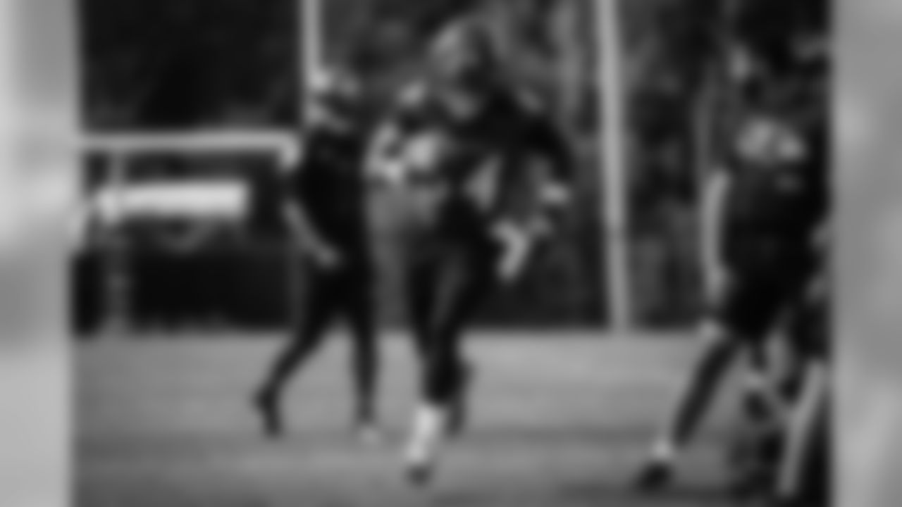 RB Alex Collins