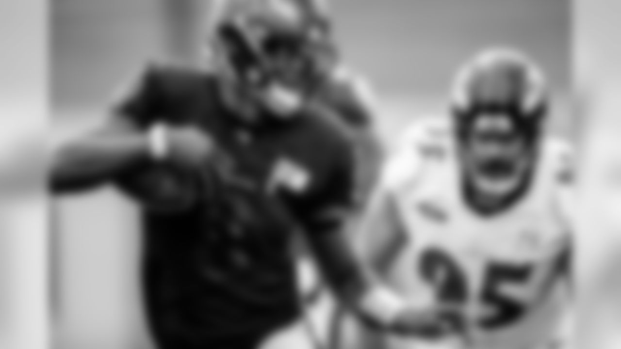 QB Lamar Jackson