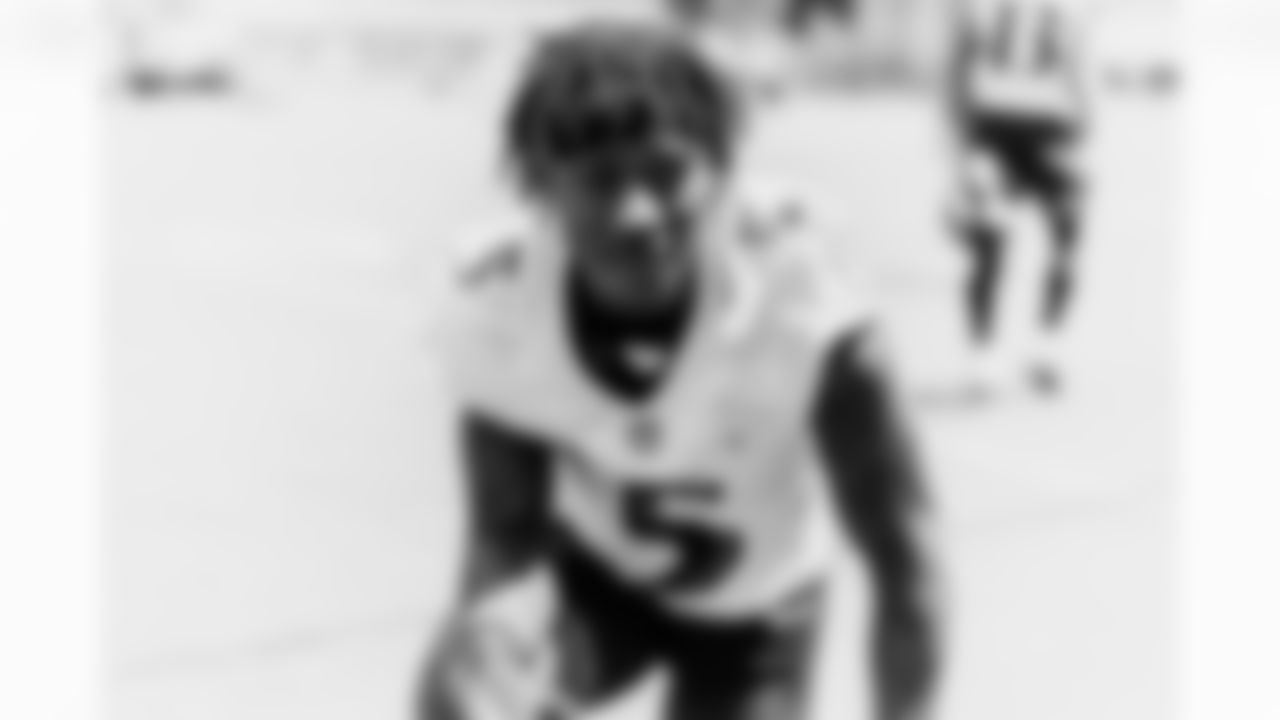 WR Marquise Brown