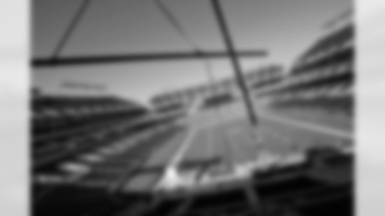 In order to significantly improve fans' in-game experience at M&T Bank Stadium, the Ravens and the Maryland Stadium Authority are going high-definition in 2010. As part of a new state-of-the-art upgrade, crews have been working diligently at M&T to comple