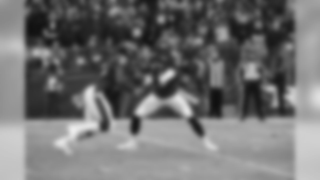 RB Gus Edwards, QB Robert Griffin III