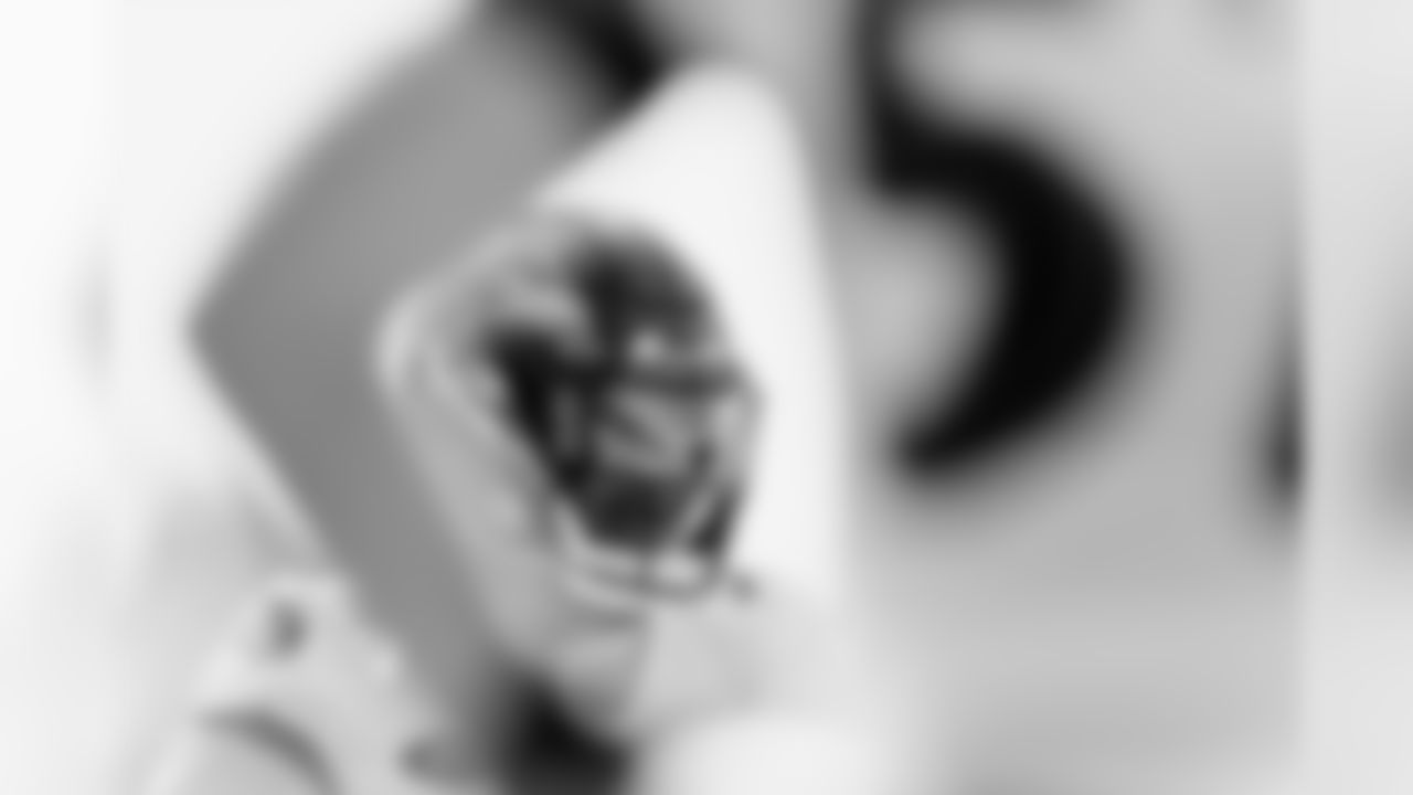 LB Malik Harrison