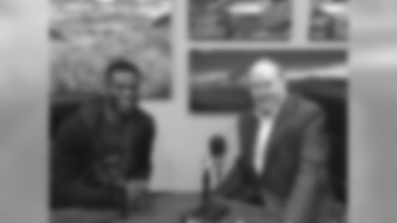 alevine.sr [Anthony Levine]: Next move better than my last move!