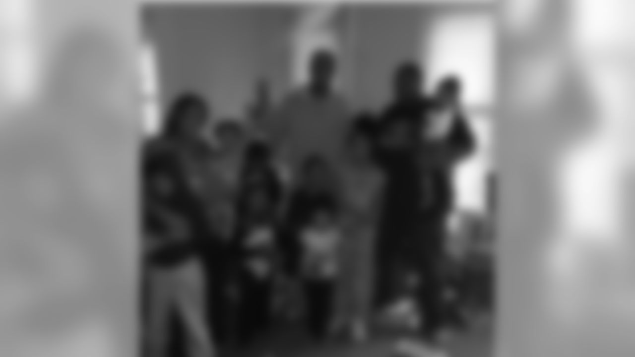 trulybean[Jimmy Smith]:Time for far cry 4.. I'm on the Xbox 1