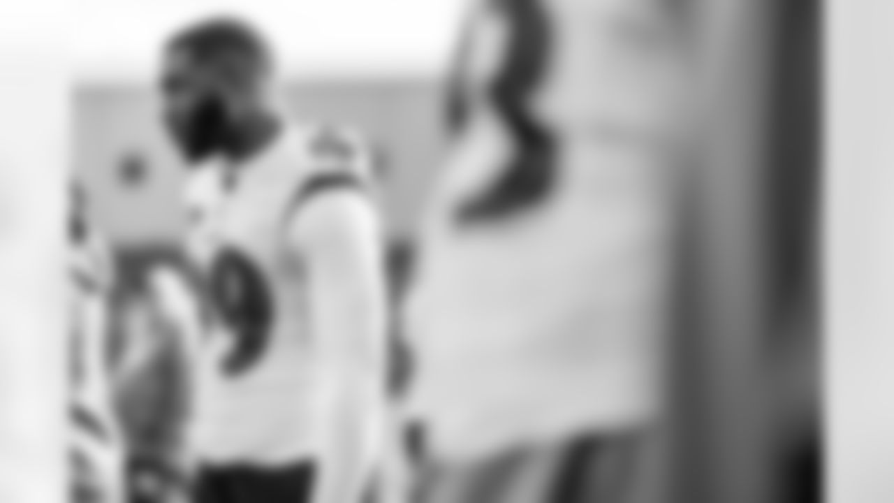 OLB Odafe Oweh