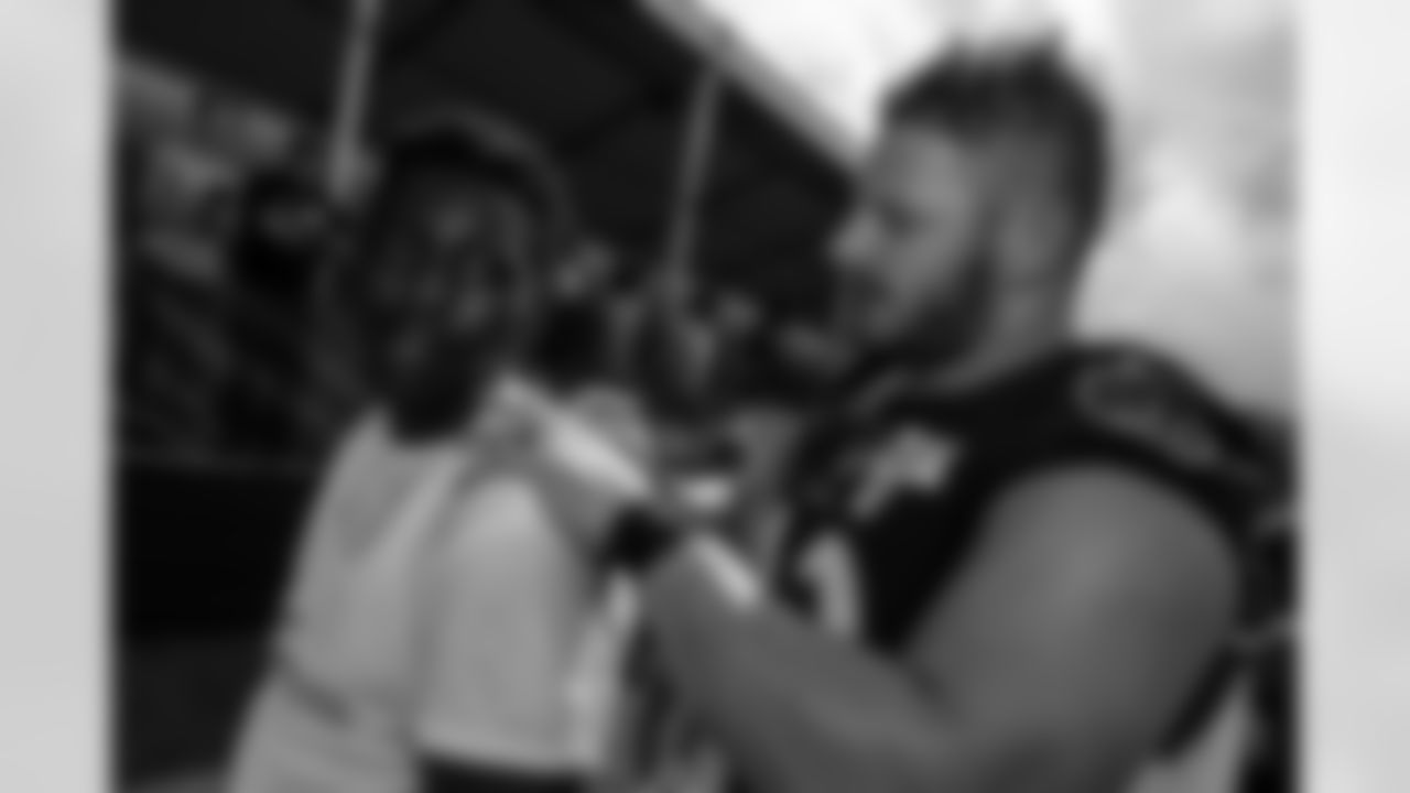 FB/DL Patrick Ricard