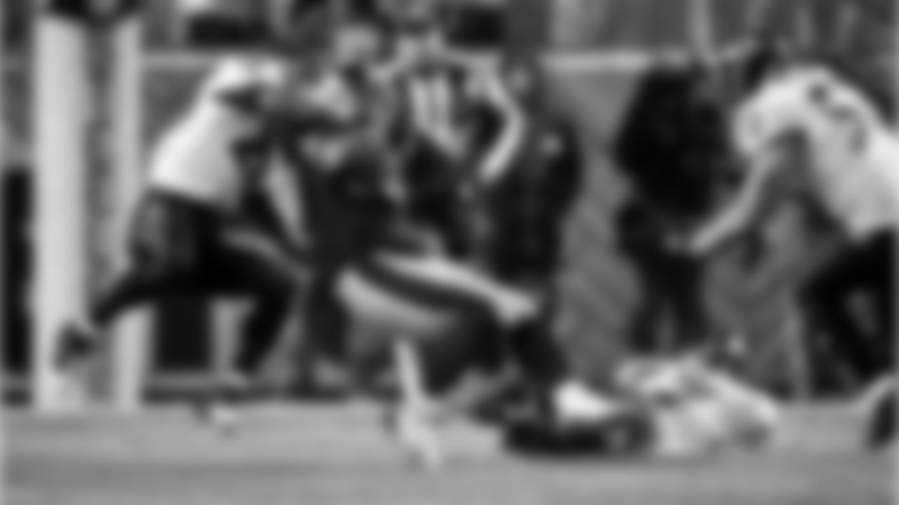 Images from the Ravens' 31-24 loss to the Pittsburgh Steelers in the divisional playoffs on Saturday, Jan. 15, 2011. Baltimore built a 14-point halftime lead but turned the ball over three times in the third quarter to fall in the playoffs for the third s