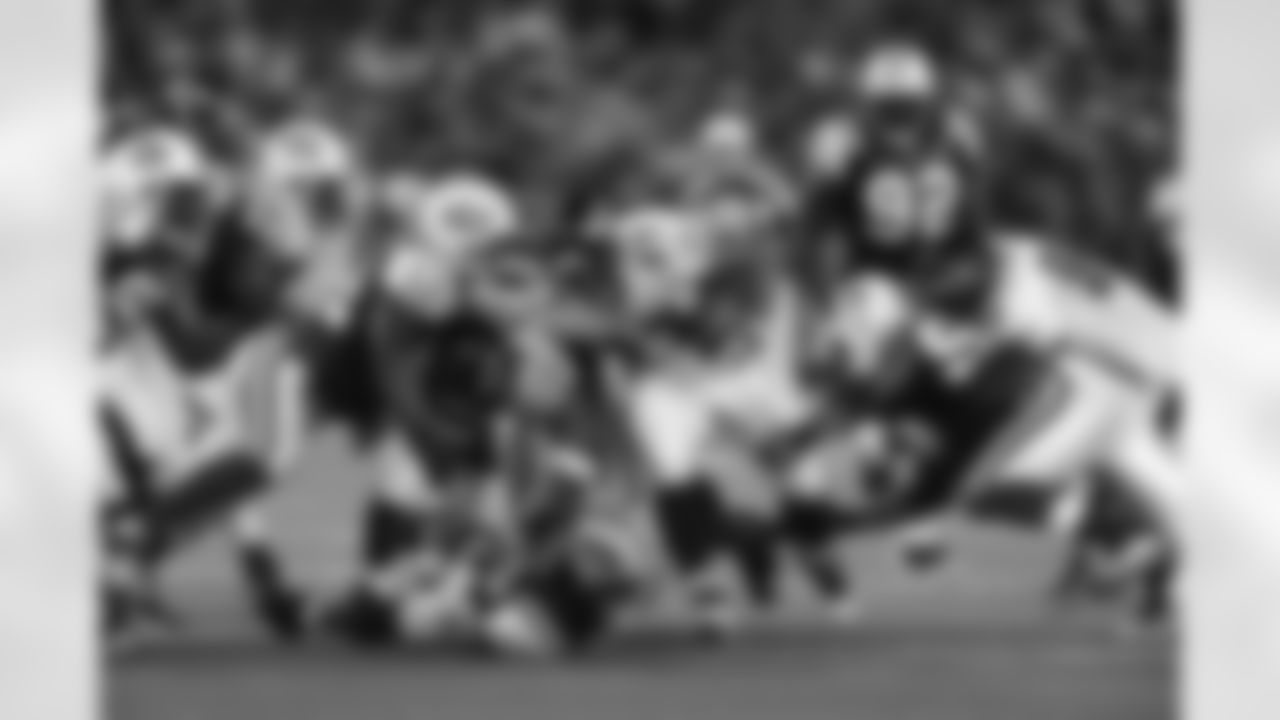 Images from the second quarter of Monday night's preseason game between the Ravens and the Jets.