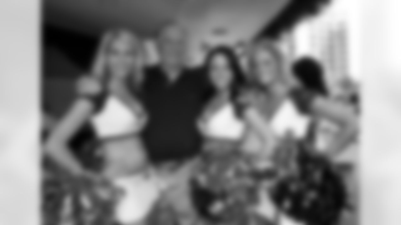 Courtney D, Dana & Andrea take a picture with a fan during the Press Party. (Photo by Rob Bartlett)