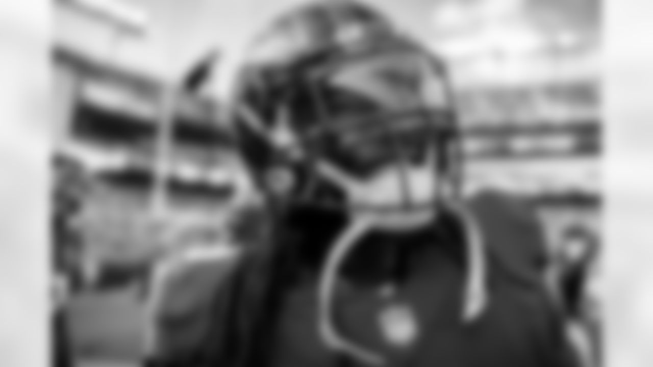 LB Pernell McPhee