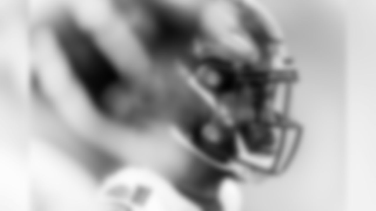 WR Jaylon Moore