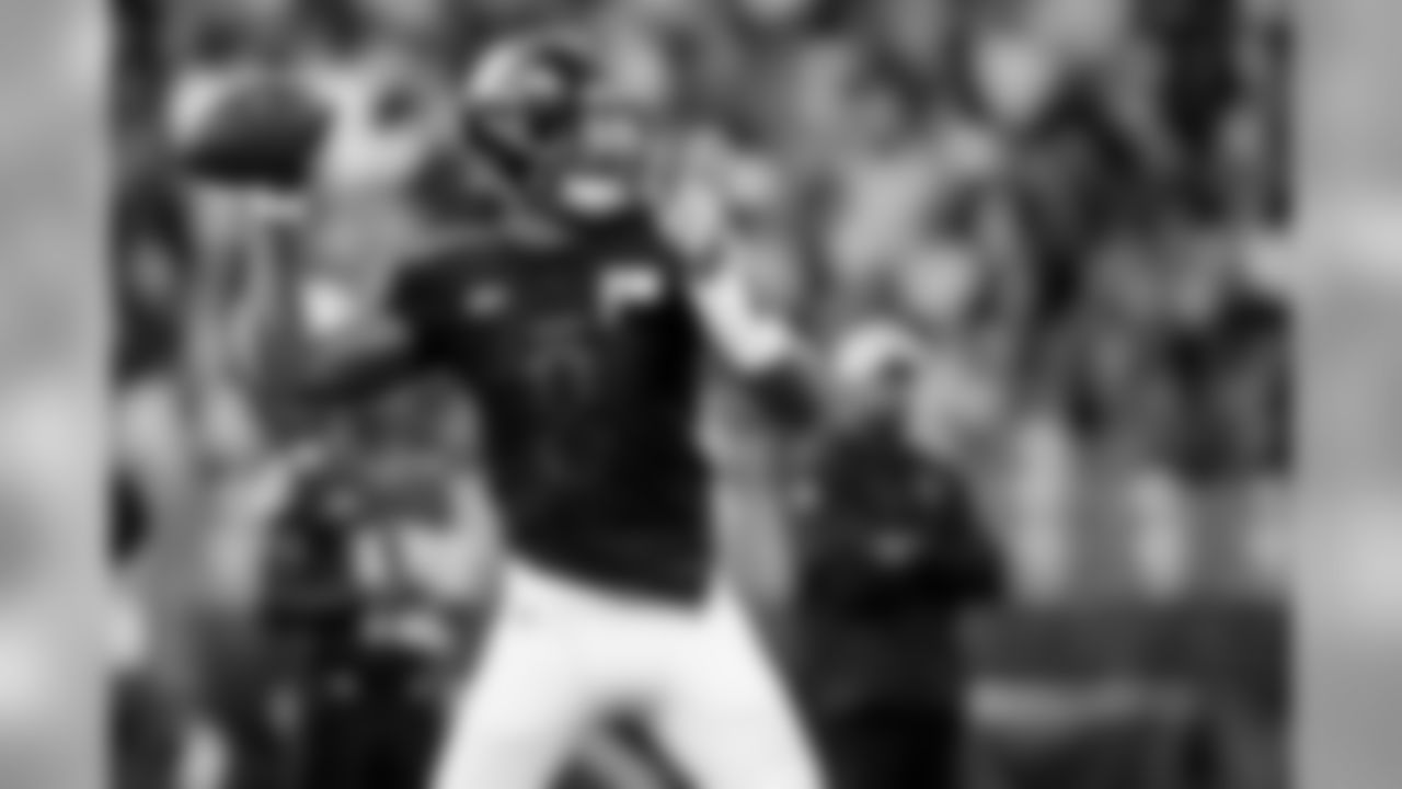 QB Lamar Jackson