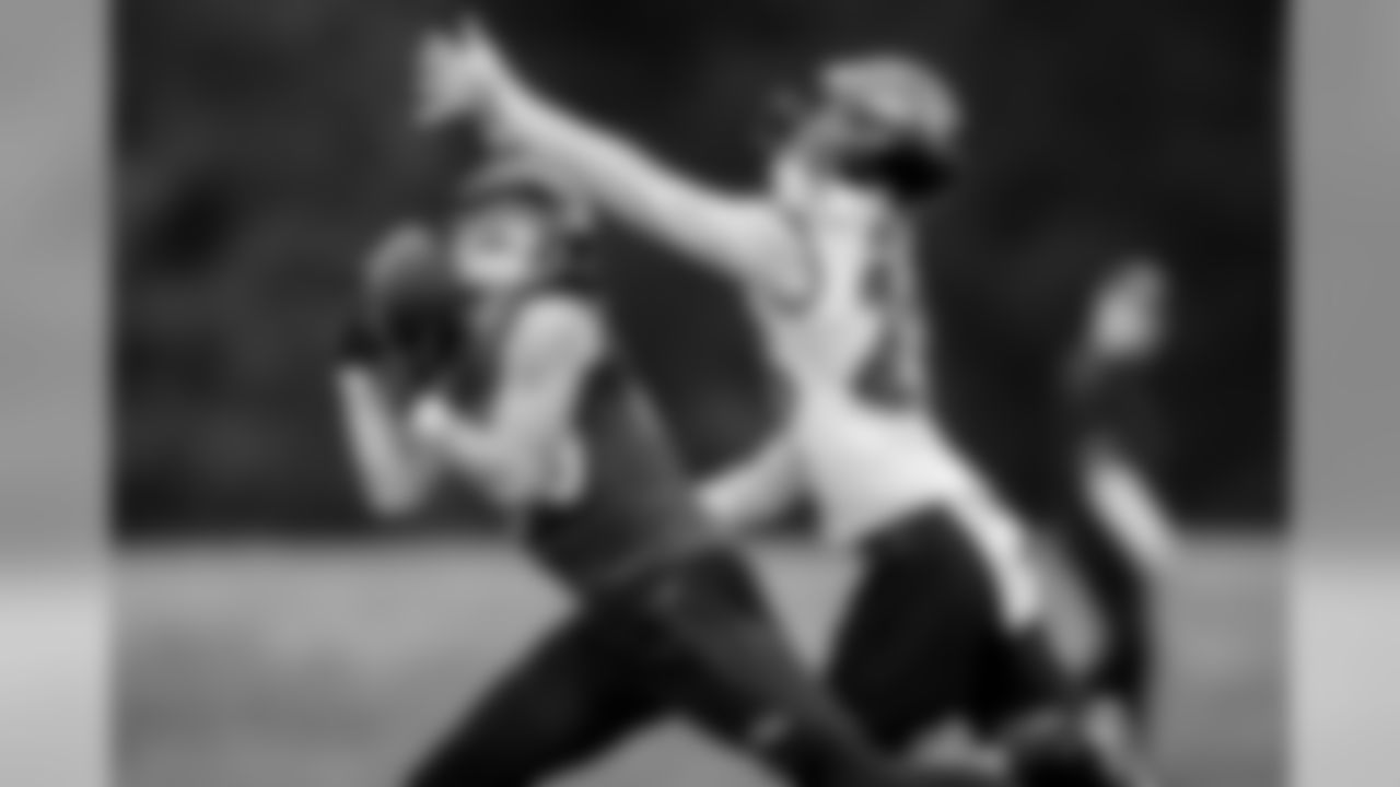 WR Jaelon Acklin