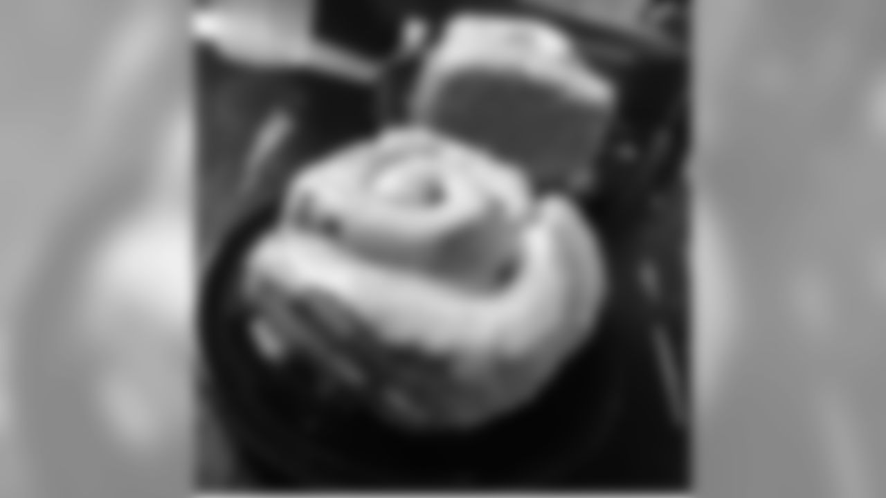 jameswhurst [James Hurst] Carb[s] Load[ing]