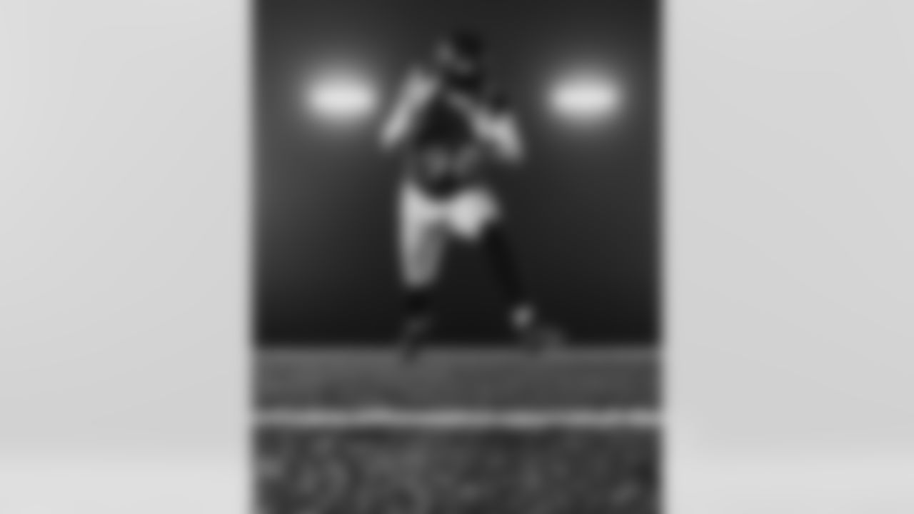 OLB David Ojabo
