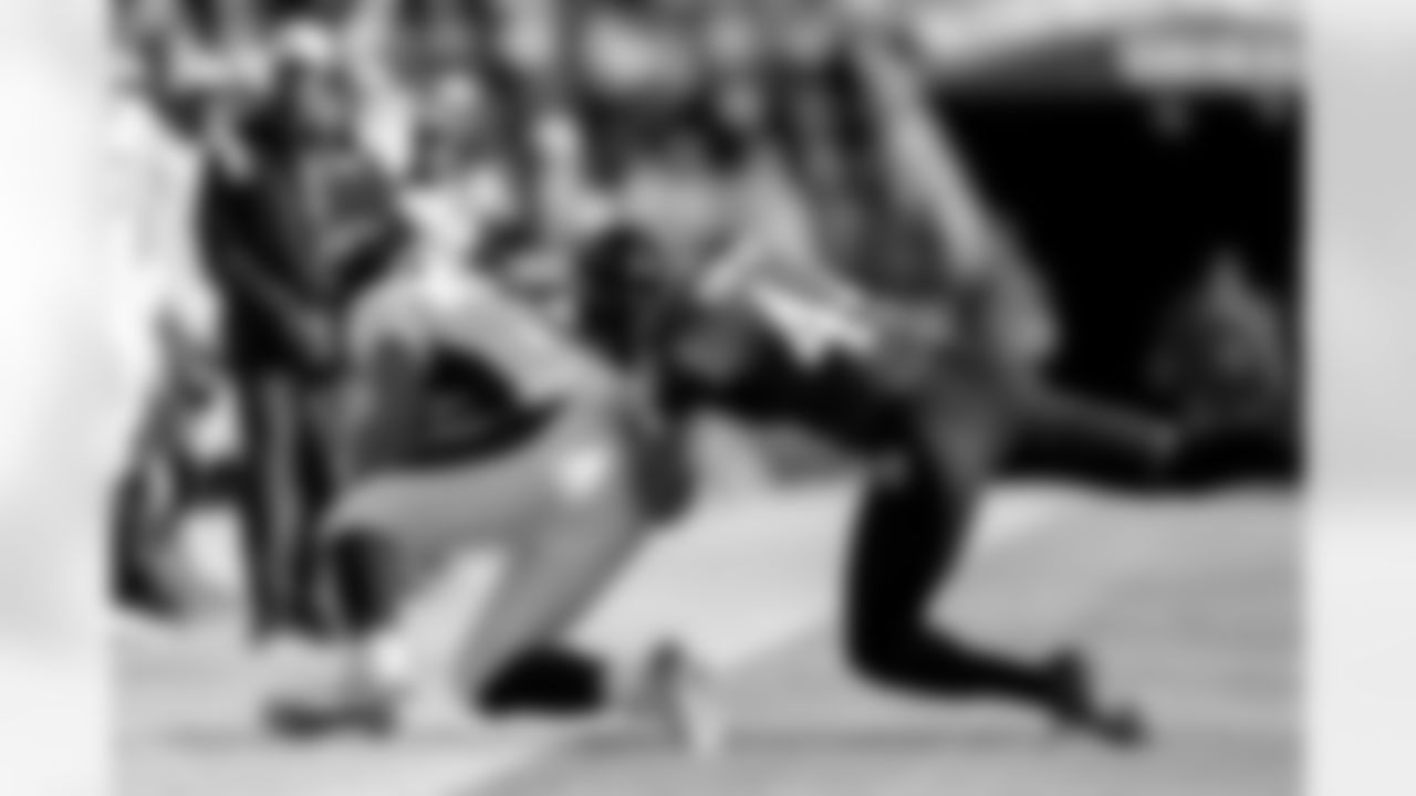 The Baltimore Ravens defeated the Denver Broncos 10-9 at M&T Bank Stadium on Sunday, December 4, 2022.
