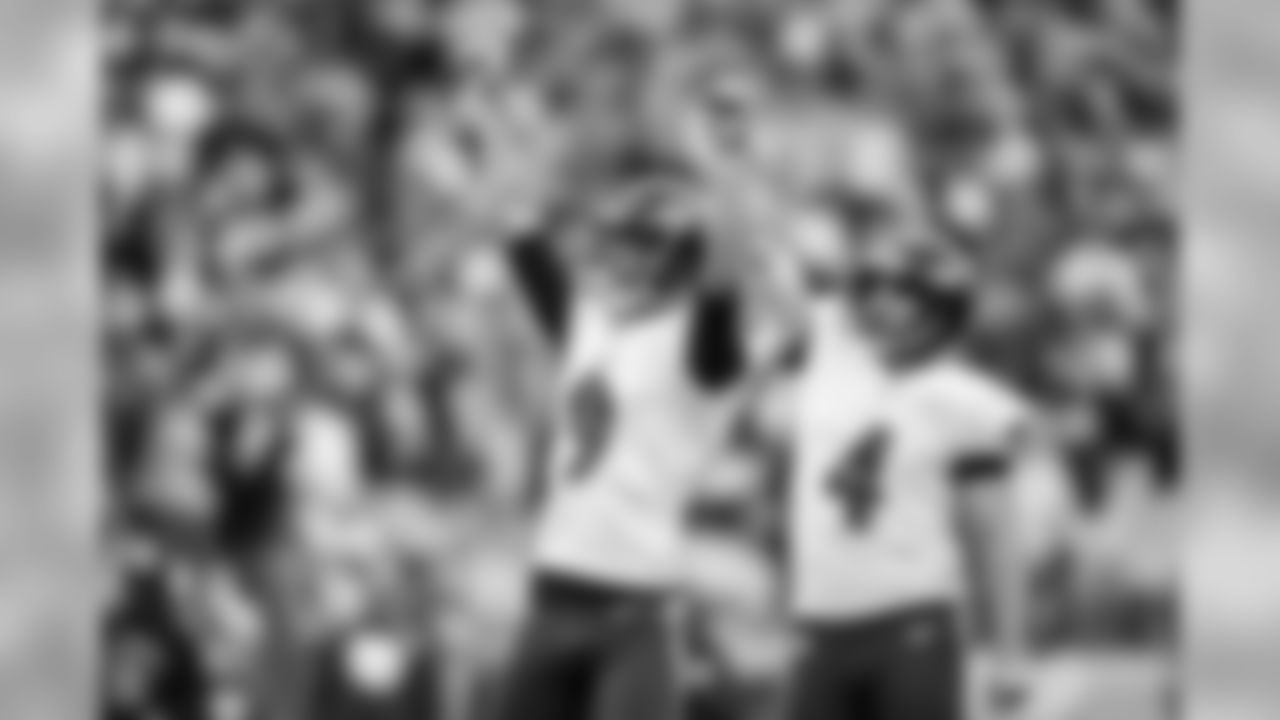K Justin Tucker: Week 5 at Pittsburgh
Heinz Field can be difficult on kickers due to tricky winds and tough field conditions. But Tucker has enjoyed some special moments there. In this game, he was 4-for-4 on field goal attempts, but the last two were the most critical – a 48-yarder with 10 seconds left in regulation and a 46-yard game-winner in overtime. Tucker is the best in the business and a key weapon for the Ravens.