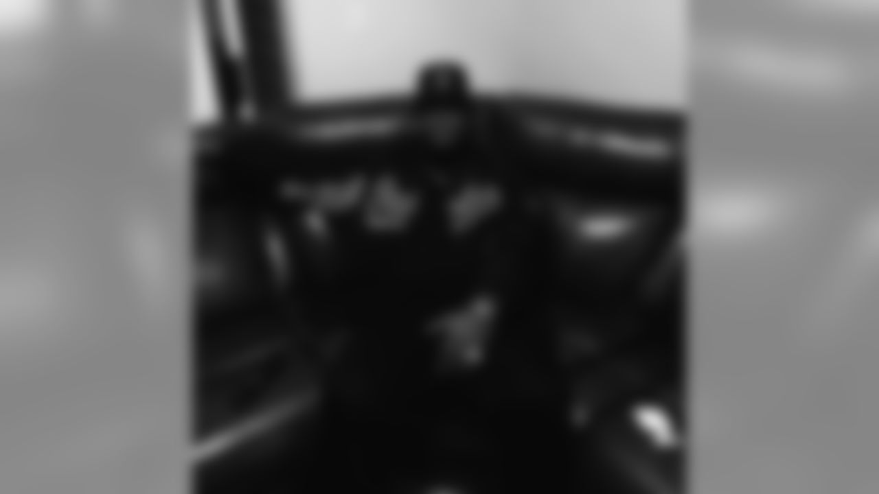 loko_indacut[Timmy Jernigan]:I come alive in the night time