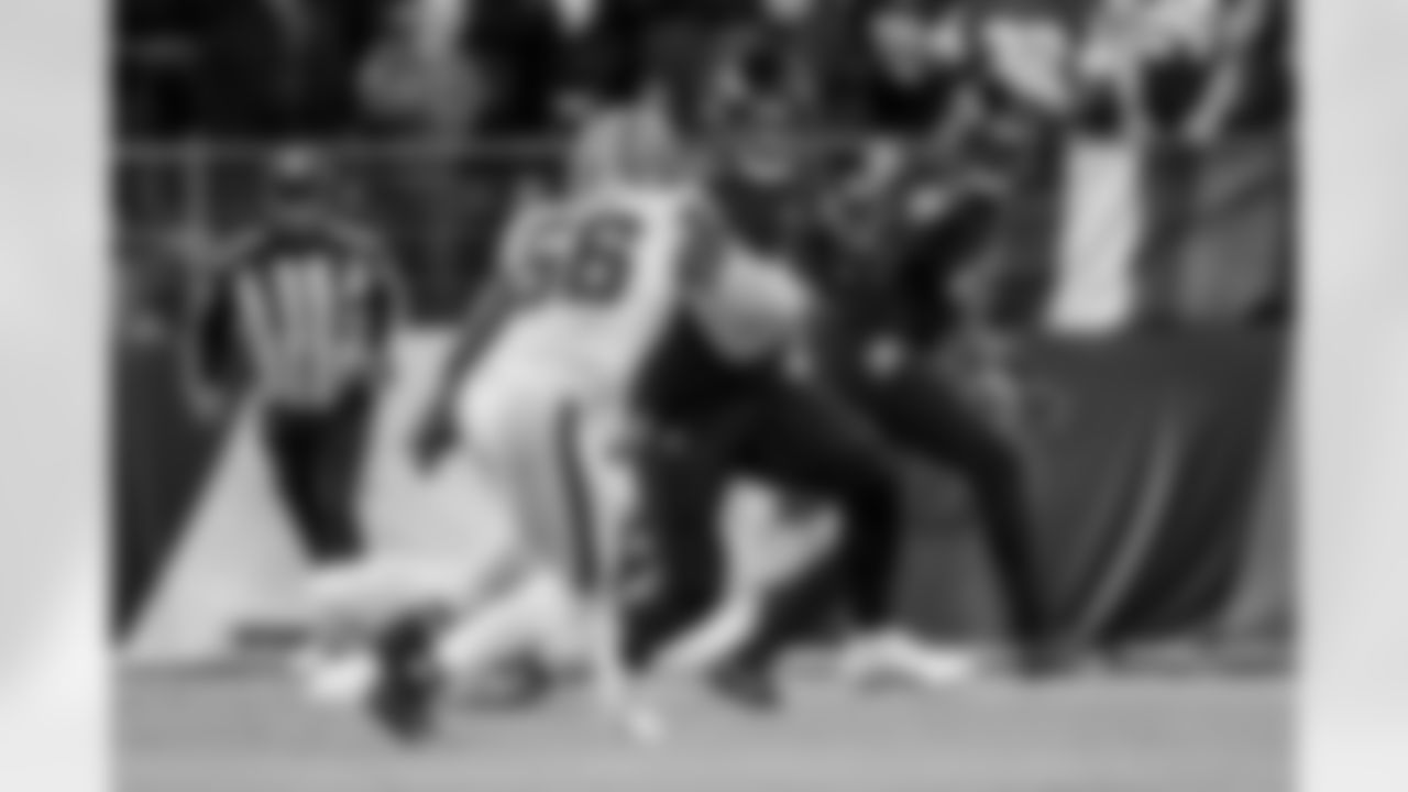 FB Patrick Ricard (starter, third Pro Bowl)
Even though Ricard was coming off an offseason hip surgery and has dealt with back and knee injuries this season, he's still been a dominant force on the field. Despite injuries at running back, Ricard's blocking has helped Baltimore still rank third in rushing in the league. He has also shown another wrinkle to his game with a career-high 63 receiving yards on eight catches.