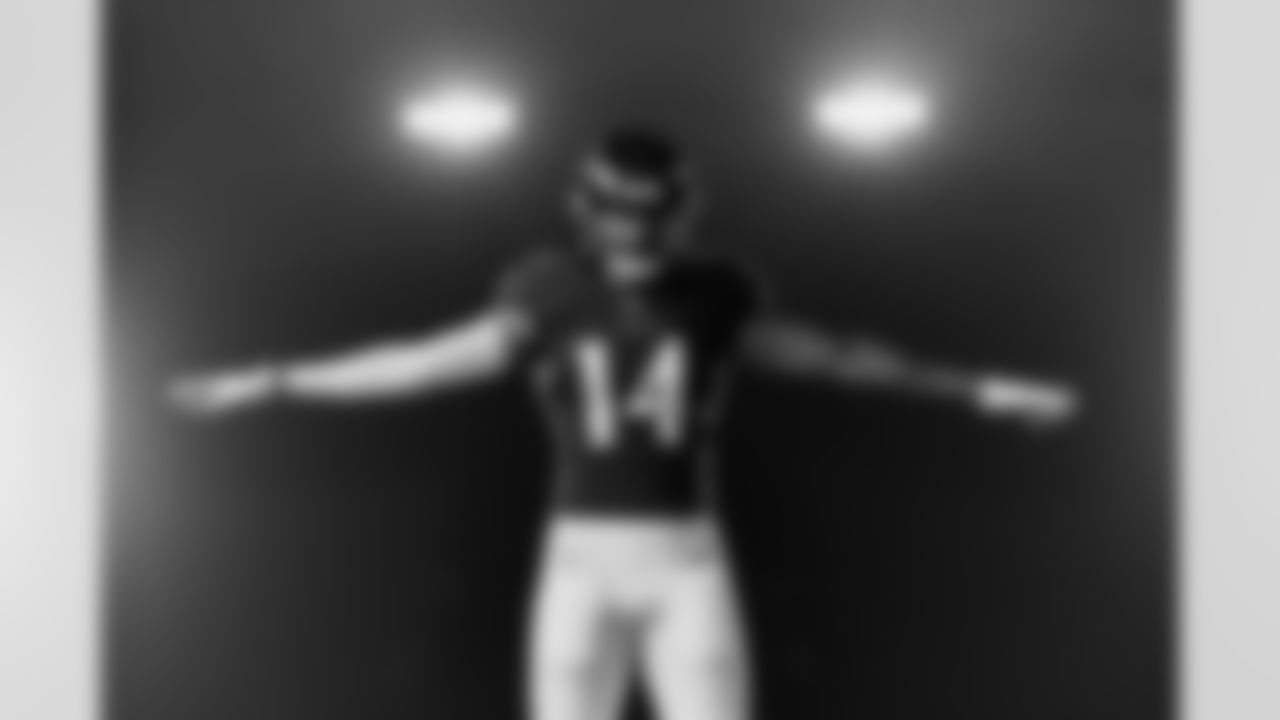 CB Kyle Hamilton (14)