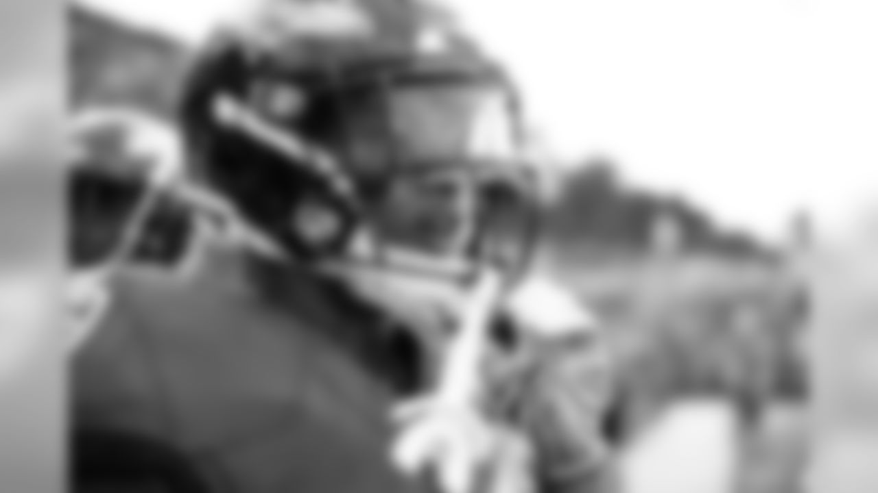 @officialshon_4 (DeShon Elliot) Elevate.