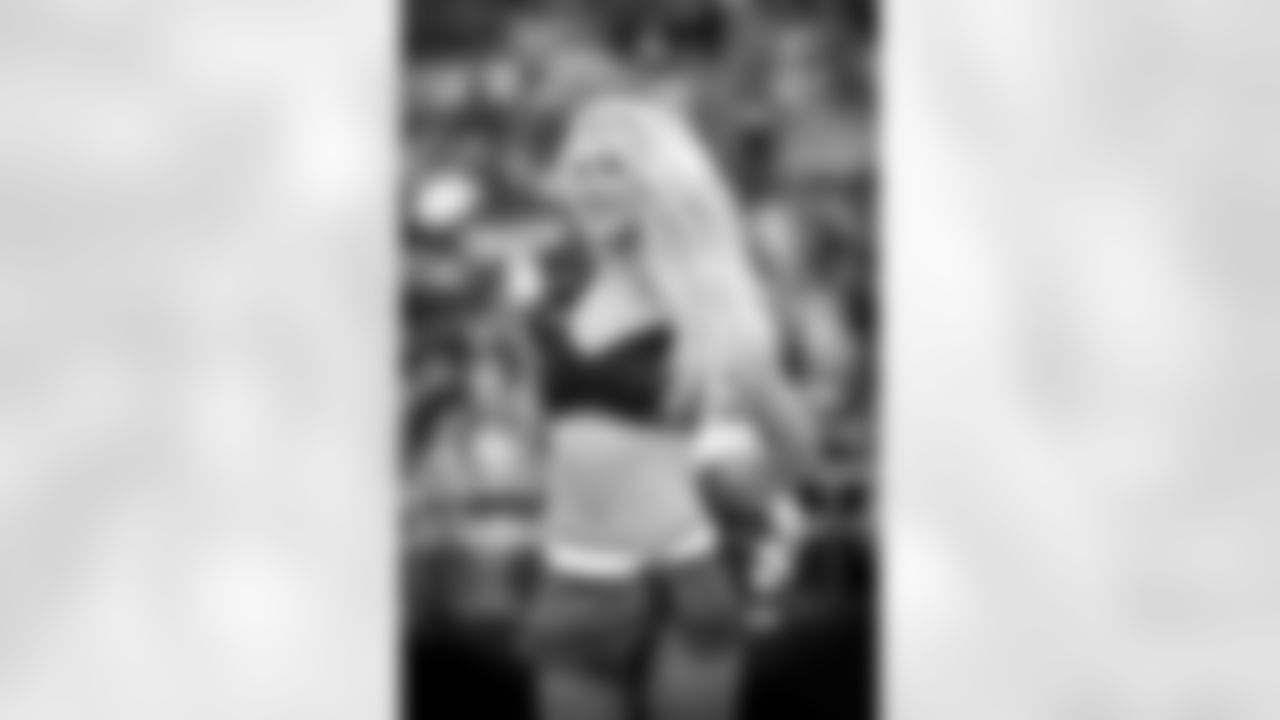 Cheerleader Summer Wilson