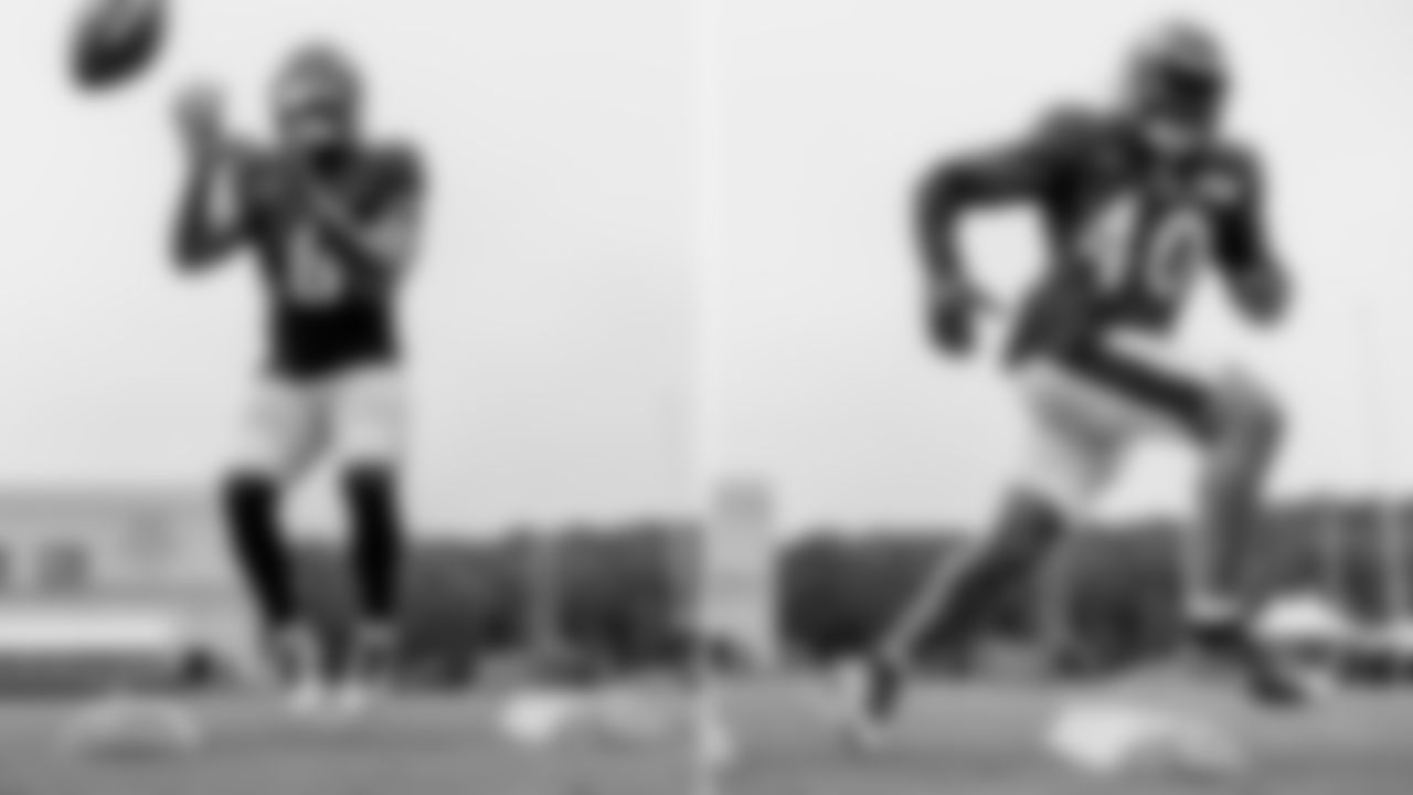 Patrick Queen and Malik Harrison Are Rising
After finishing third in the Defensive Rookie of the Year voting, Queen has improved his pass coverage and tackling. Harrison is lighter, faster and more comfortable in the defense. The young inside linebacker tandem will have more responsibility after L.J. Fort's season-ending knee injury.