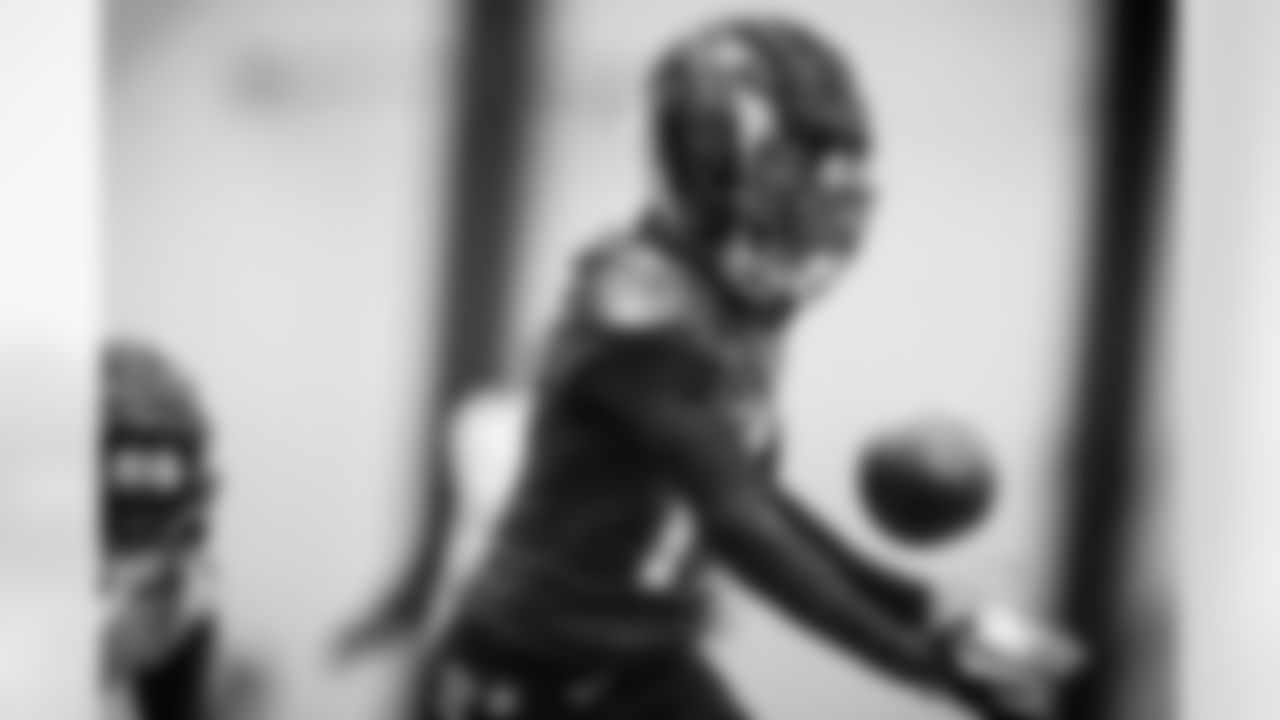 WR Marquise Brown