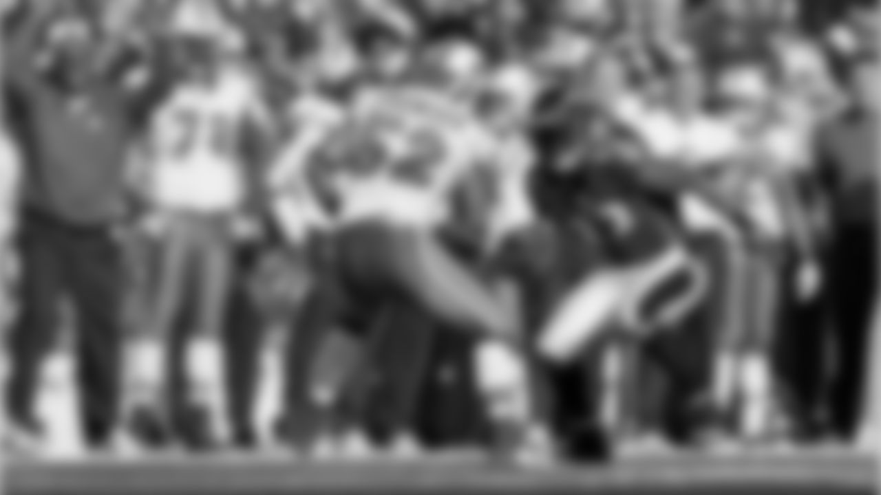 Images from the Ravens' 26-10 win over the visiting Miami Dolphins on Sunday, Nov. 7, 2010. The Ravens (6-2) pulled away in the second half on a big day from Joe Flacco and Ray Rice and three interceptions by the defense. Miami (4-4) entered with a perfec
