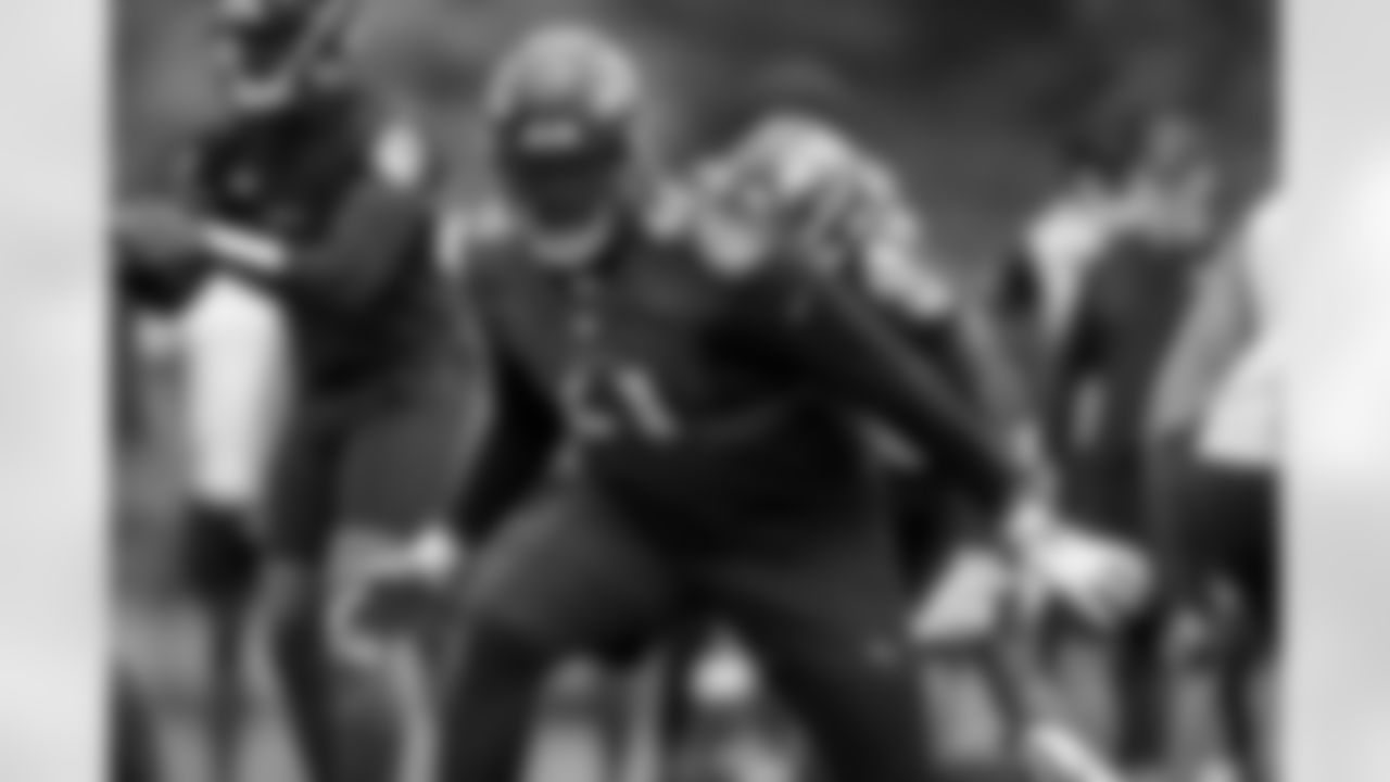 OT Jaryd Jones-Smith