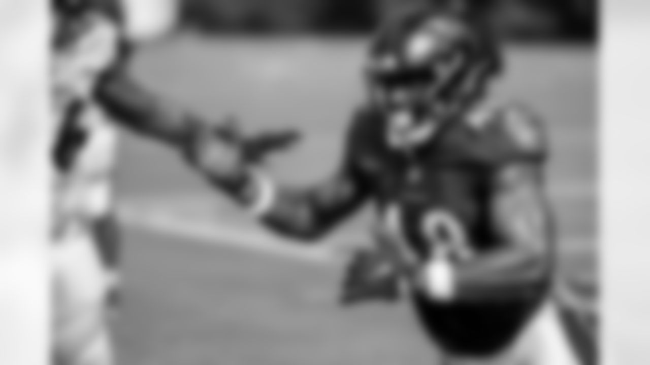 The Pass Rush Might Be Fierce
Rookie first-round pick Odafe Oweh continued to blitz around offensive tackles, showing that his pure speed will be a problem for anyone in the league. This week, new veteran addition Justin Houston took the next step in getting up to speed and showed that the combination of his power and Oweh's quickness will put a lot of pressure on opposing quarterbacks.
