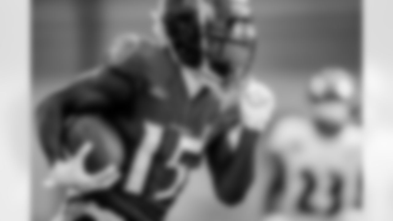WR Marquise Brown