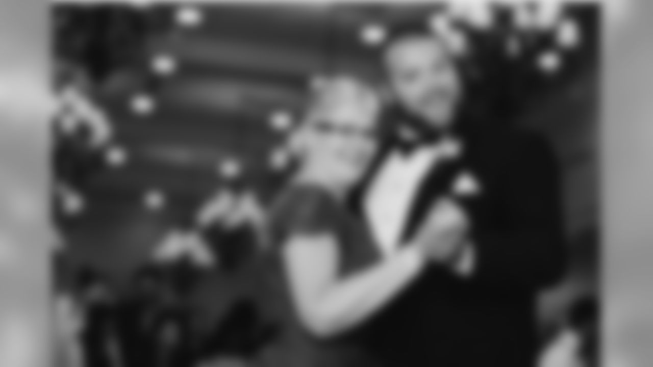 jameswhurst [James Hurst]: Happy Birthday to my Mom! We were tearing up that dance floor! So happy I get to be with her today!