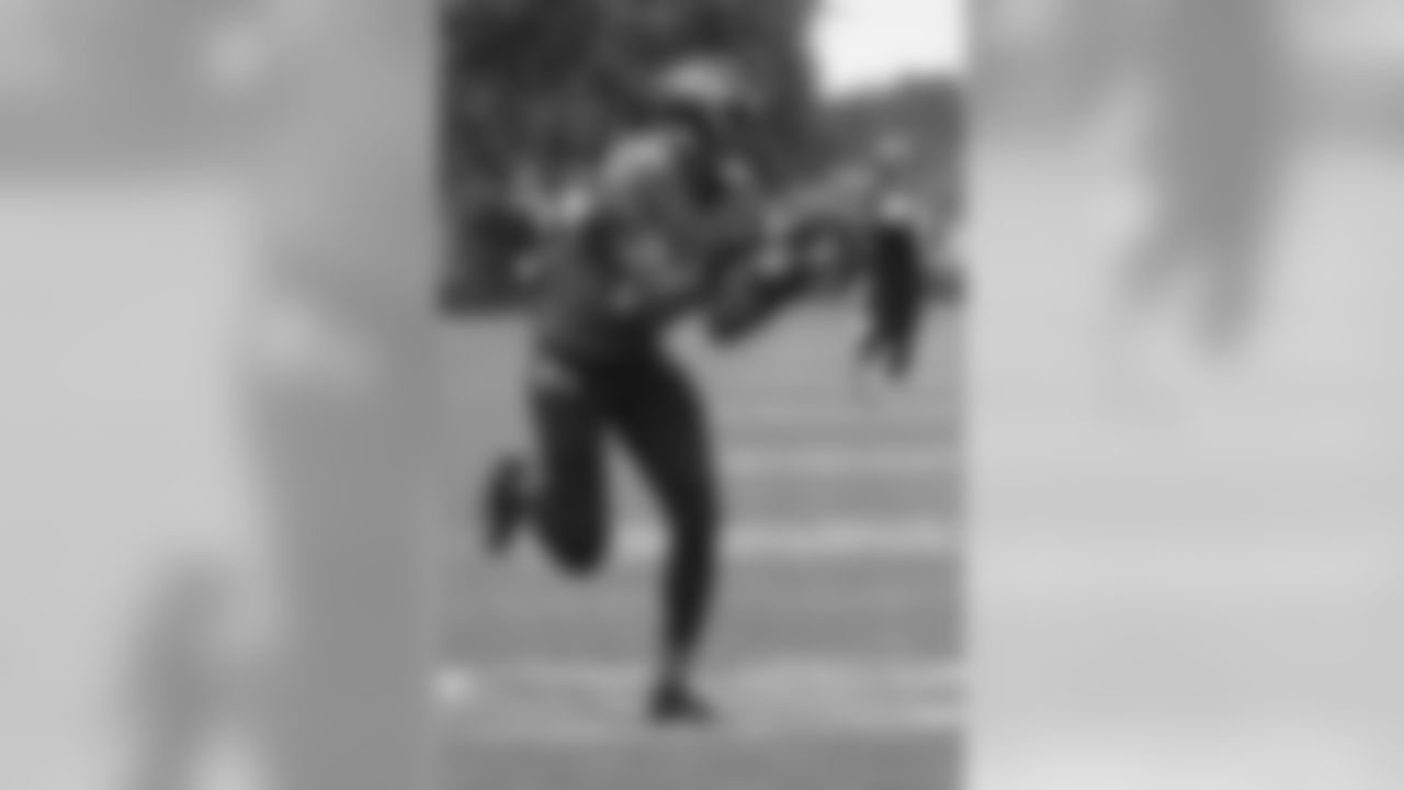 WR Jaleel Scott