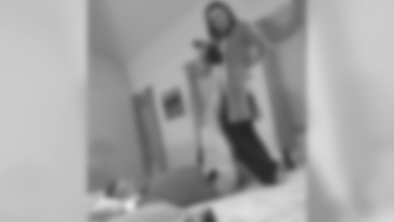 johnurschel[John Urschel]:Back in Baltimore, hanging with @jameswhurst and @amandah_griffin