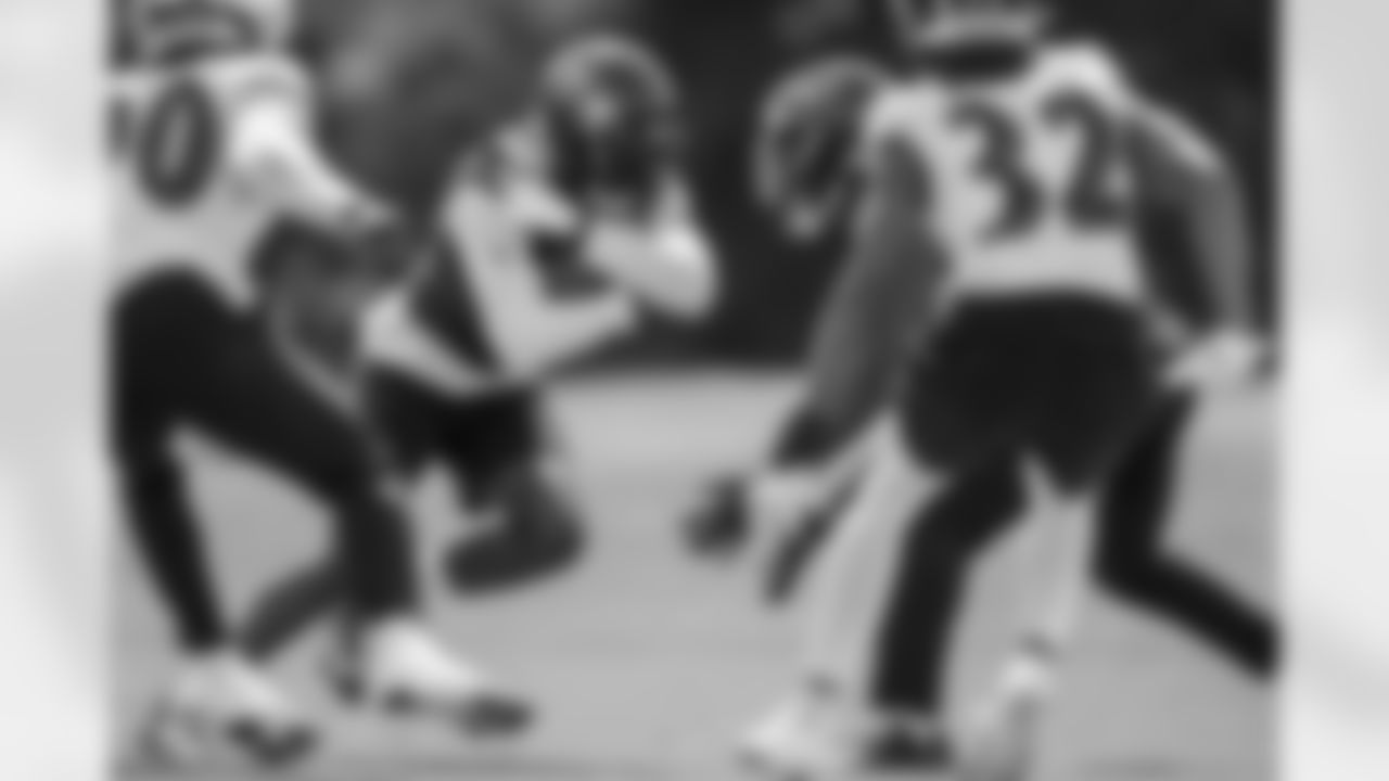 WR Nelson Agholor