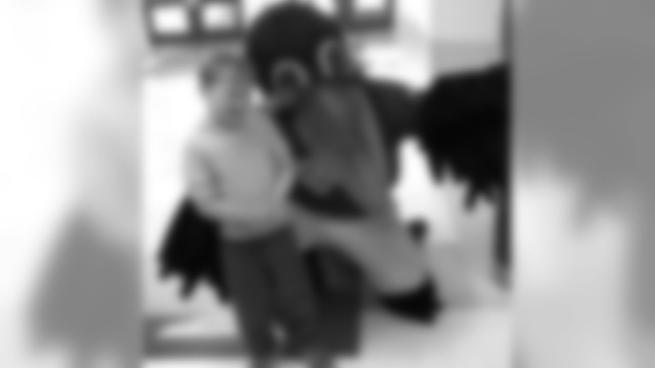 Ravens [Baltimore Ravens]: Poe Grams continue! We love you, Baltimore. #RavensNation