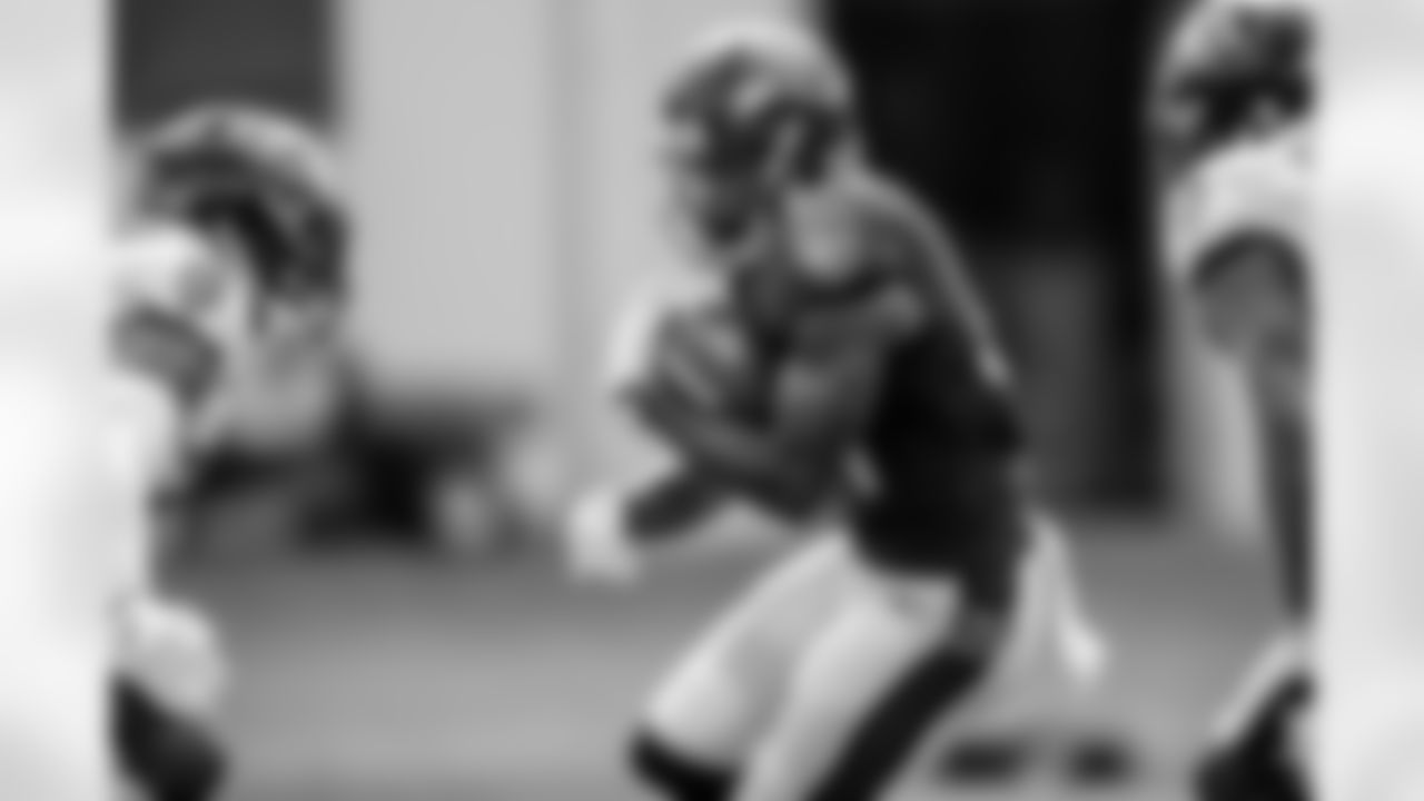 WR Jaylon Moore