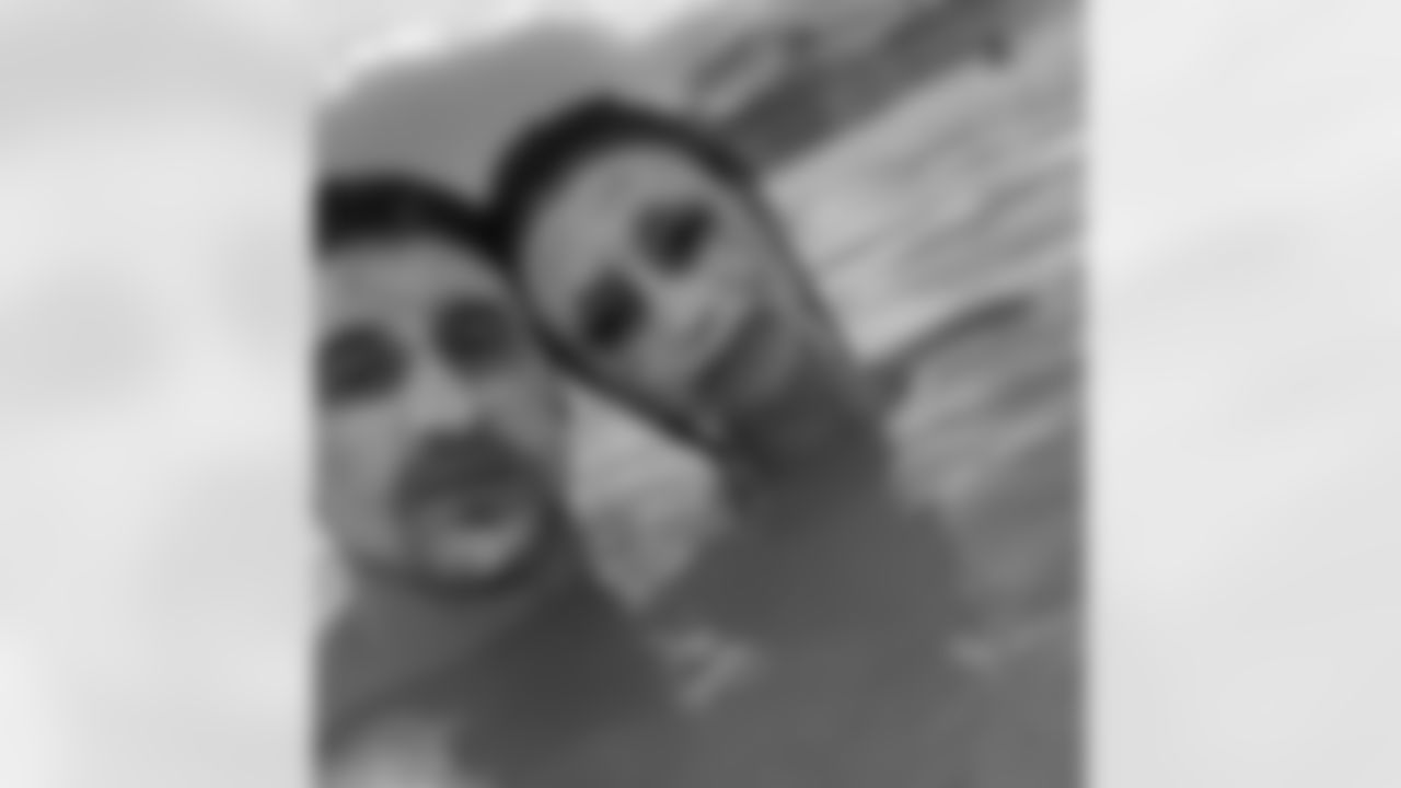 juicecheck44 [Kyle Juszczyk]: If you don't post a pic of you at Iceland's Blue Lagoon did you really even go?? #documentfun #funisfun