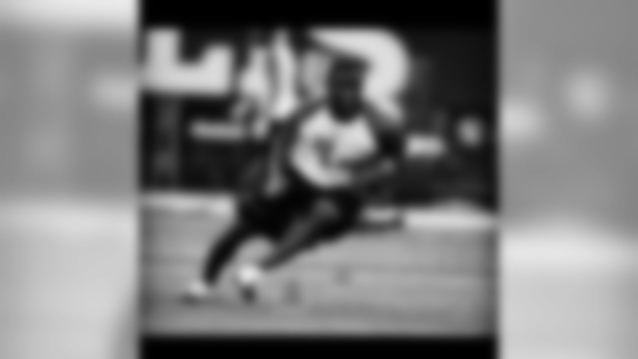 jforsett[Justin Forsett]:Seems like yesterday when I went to my first job interview! #2008DraftClass #BestRBClass #TimeFliesWhenYourHavingFun #AmITooCasual