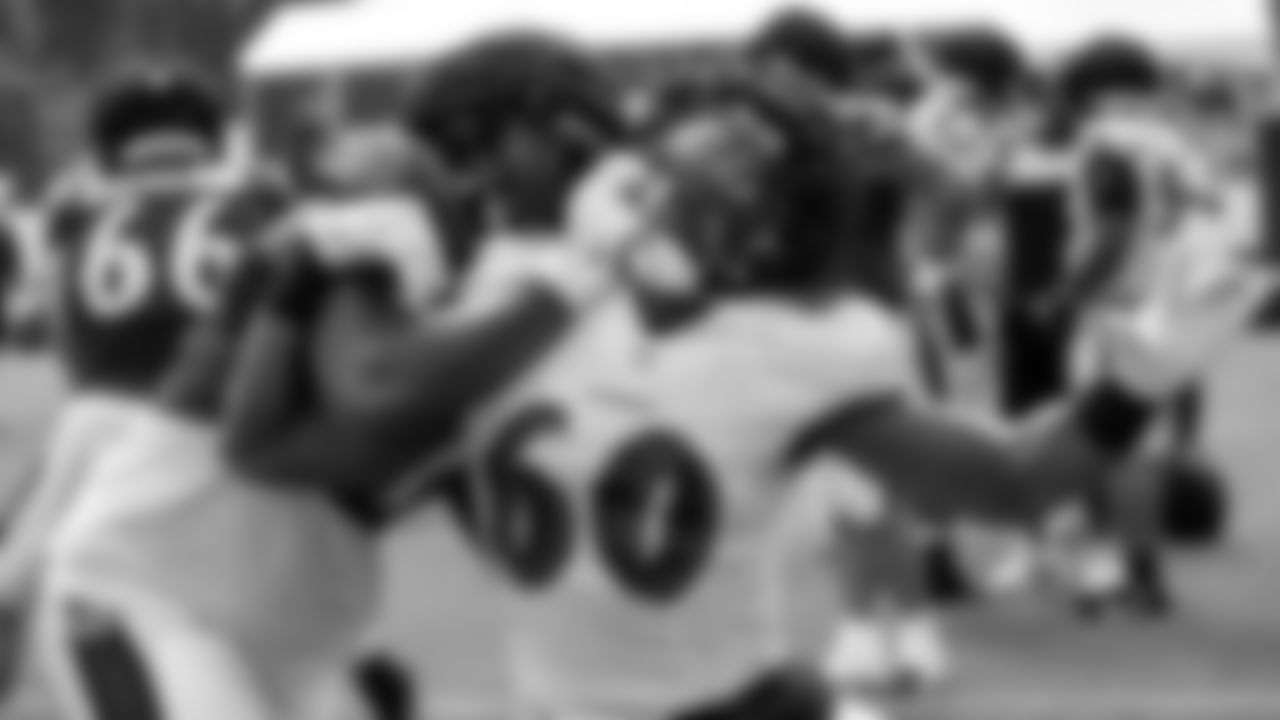 OLB Steven Means